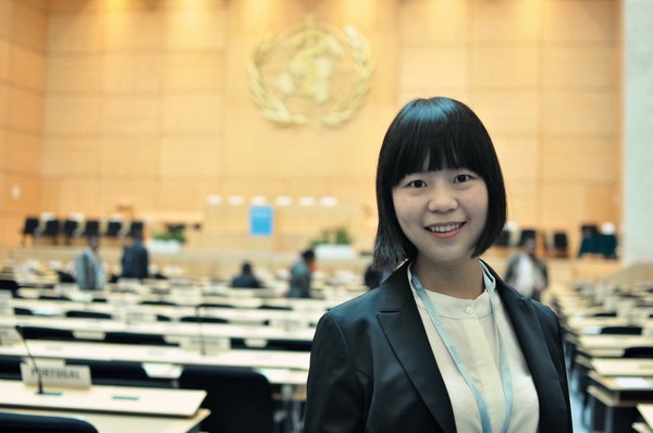 3. 在日内瓦万国宫参加第六十七届世界卫生大会.jpg